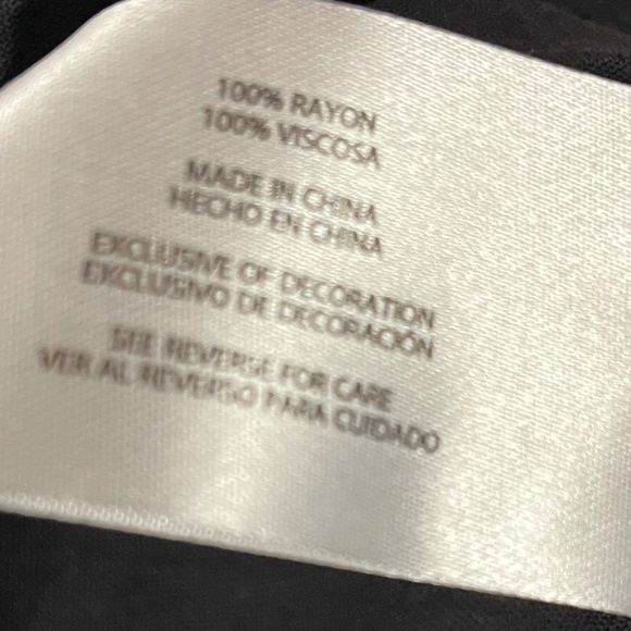 Wildfox womens shorts size large NWT - Picture 7 of 7